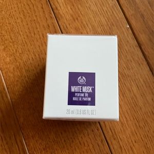 Discontinued Body Shop White Musk Perfume Oil